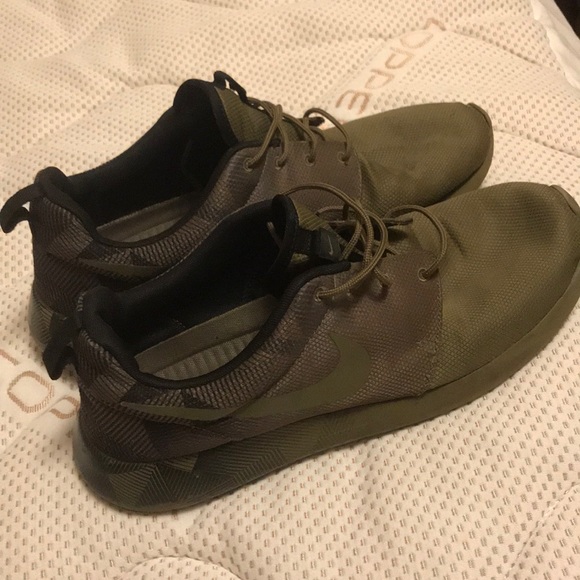 olive green roshes